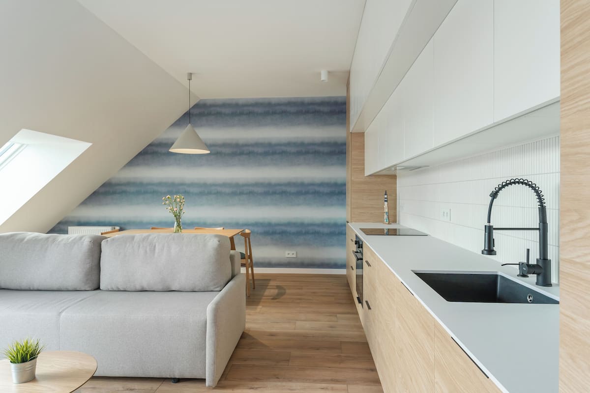 Deluxe Apartment | 2 bedrooms, iron/ironing board, free WiFi, bed sheets
