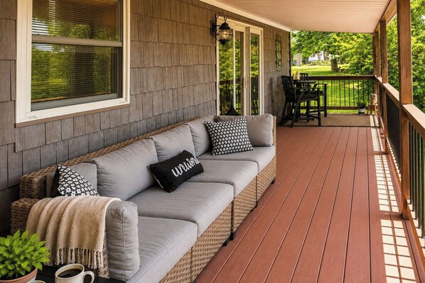 Terrace/patio - Unwind Near the Lake | Fire Pit • Marina Nearby (Bronston)