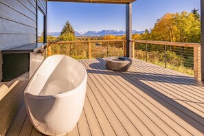 Terrace/patio - Inlet View Home (Homer)