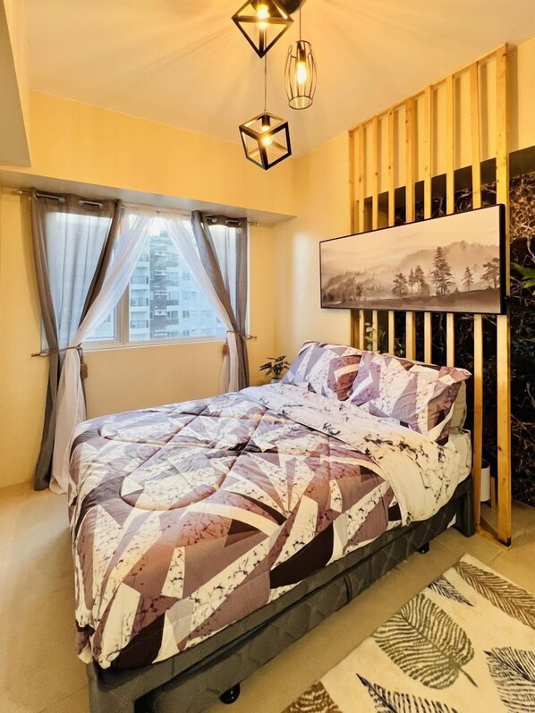 2 habitaciones, tabla de planchar con plancha, wifi y ropa de cama 