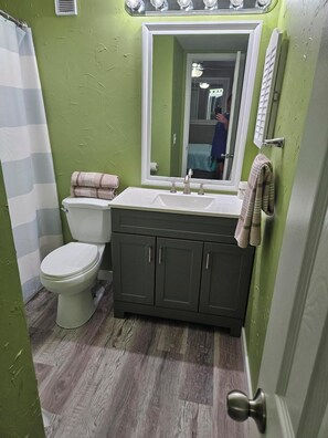 Towels, toilet paper