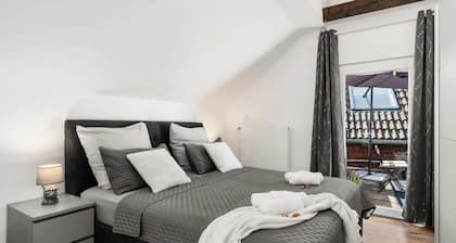 MOLA Apartments-Dachterrasse & Altstadt & Seelage