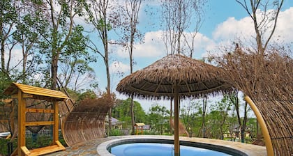 Howard Johnson Hot Springs Plaza Yinghuashan