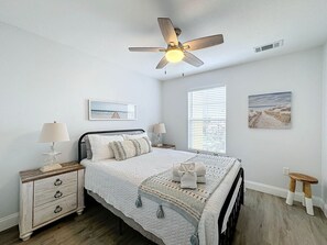 3 bedrooms, desk, travel cot, free WiFi