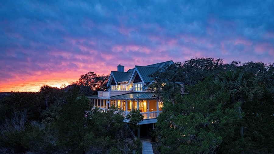 Seaclusion by Avantstay Walk to the Beach