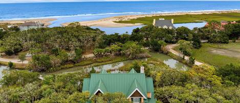 Fachada de la propiedad