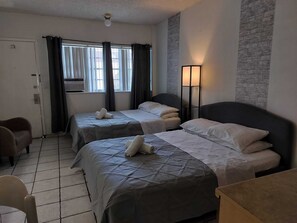 1 bedroom, iron/ironing board, WiFi, bed sheets - Great Studio Near to The Beach-2348 (Hallandale Beach)