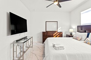 4 bedrooms, desk, iron/ironing board, travel cot