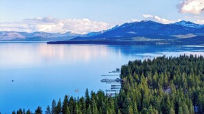 House (4 Bedrooms) | Interior - Washoe Way by Avantstay Luxury Tahoe Retreat A+ Location w/ Beach Access (Tahoe City)