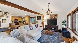 House (4 Bedrooms) | Interior - Washoe Way by Avantstay Luxury Tahoe Retreat A+ Location w/ Beach Access (Tahoe City)