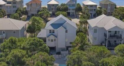 Pet Friendly- St George Island Sleeps 16- Pool Margarita Machine
