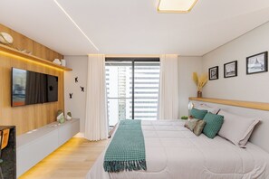 Apartment | Laptop workspace, free WiFi, bed sheets - All Batel - Suyts (Curitiba)