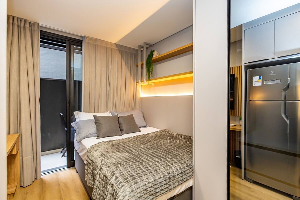 Estudio Confort | 1 habitación, espacio para trabajar con laptop y wifi gratis