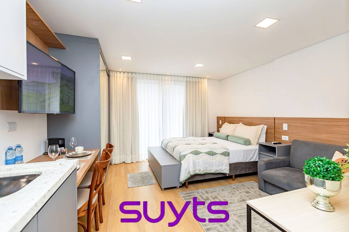 All batel Suyts - SUY046 | 1 bedroom, laptop workspace, free WiFi, bed sheets