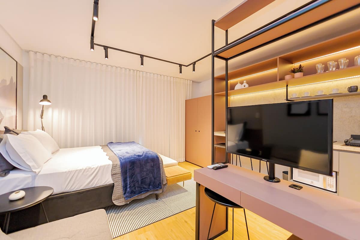 1 bedroom, laptop workspace, free WiFi, bed sheets