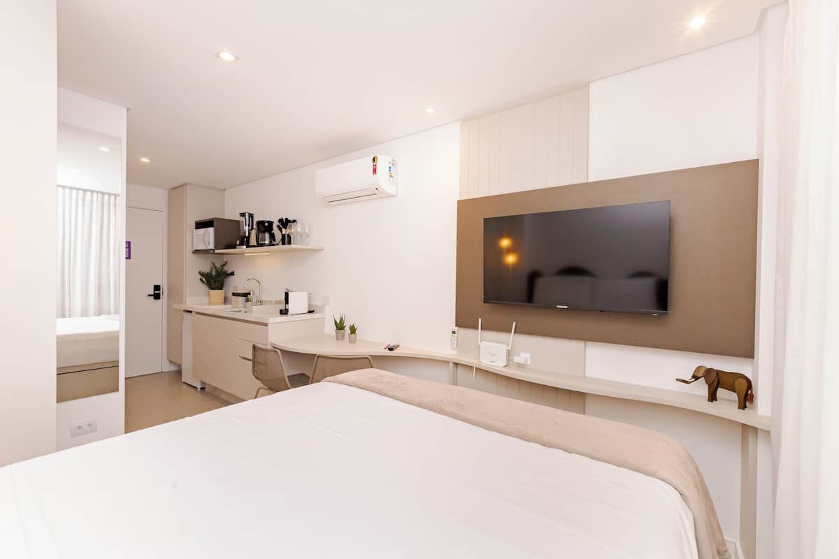 1 bedroom, laptop workspace, free WiFi, bed sheets