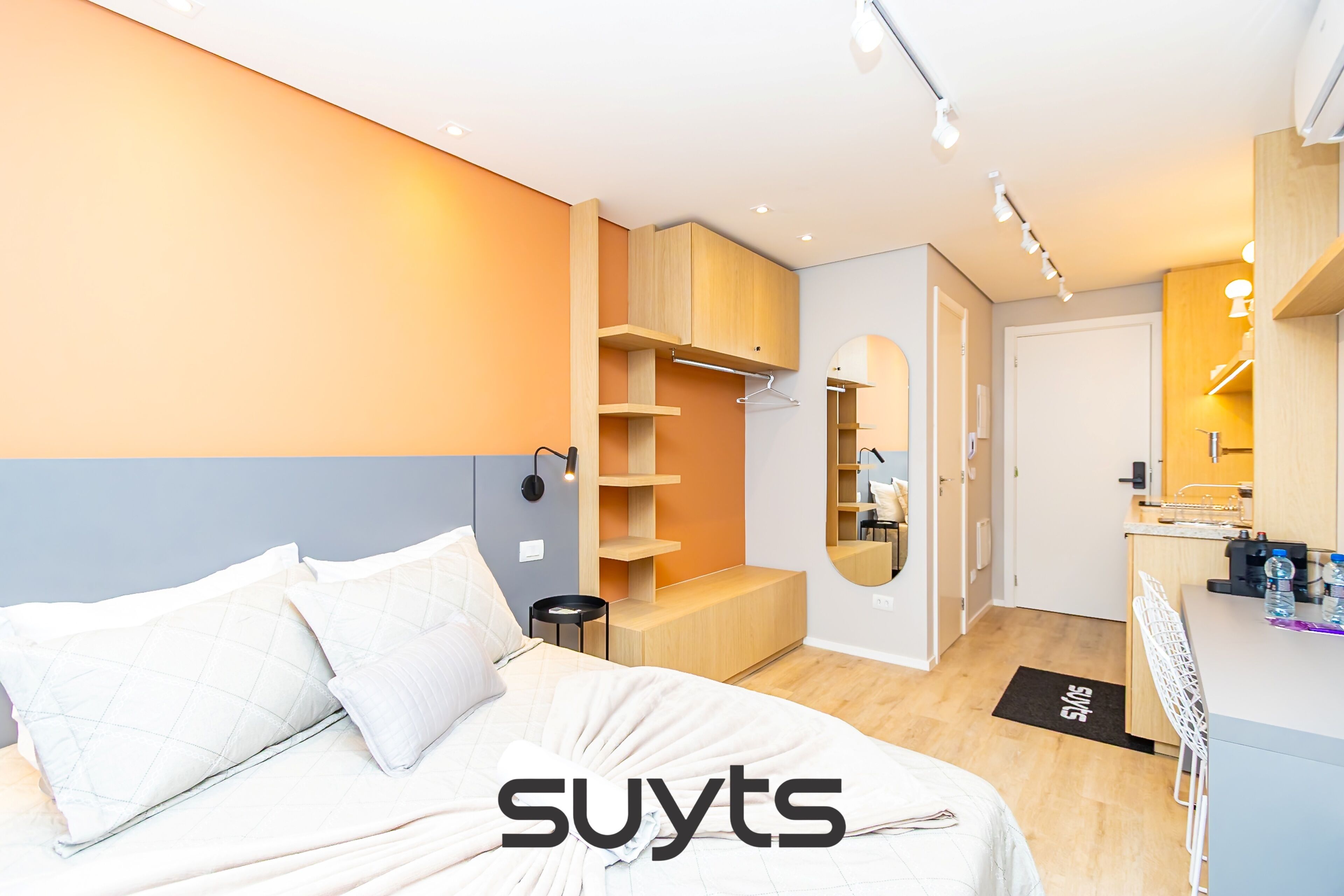 Studio | Laptop workspace, free WiFi, bed sheets