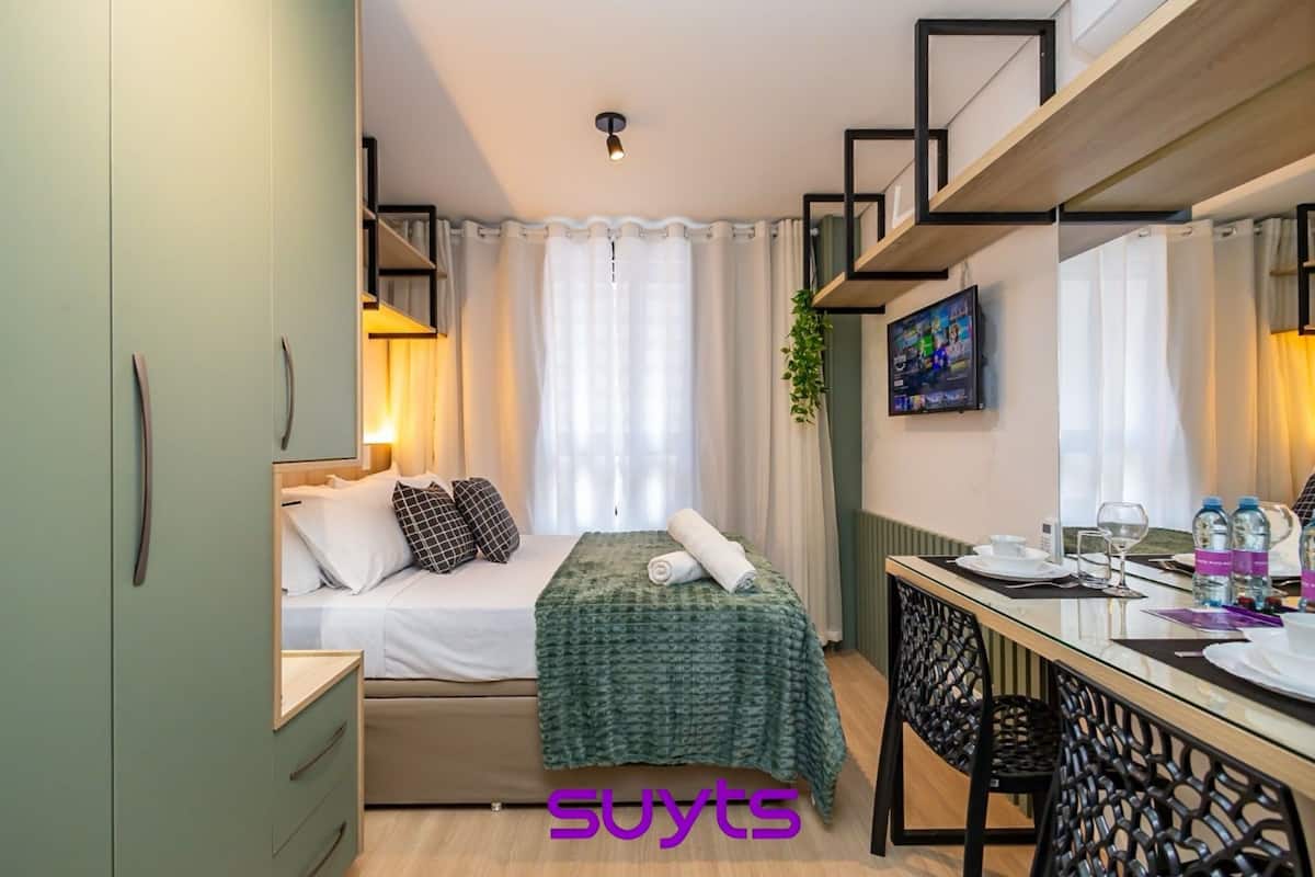 Studio | Laptop workspace, WiFi (free), bed sheets