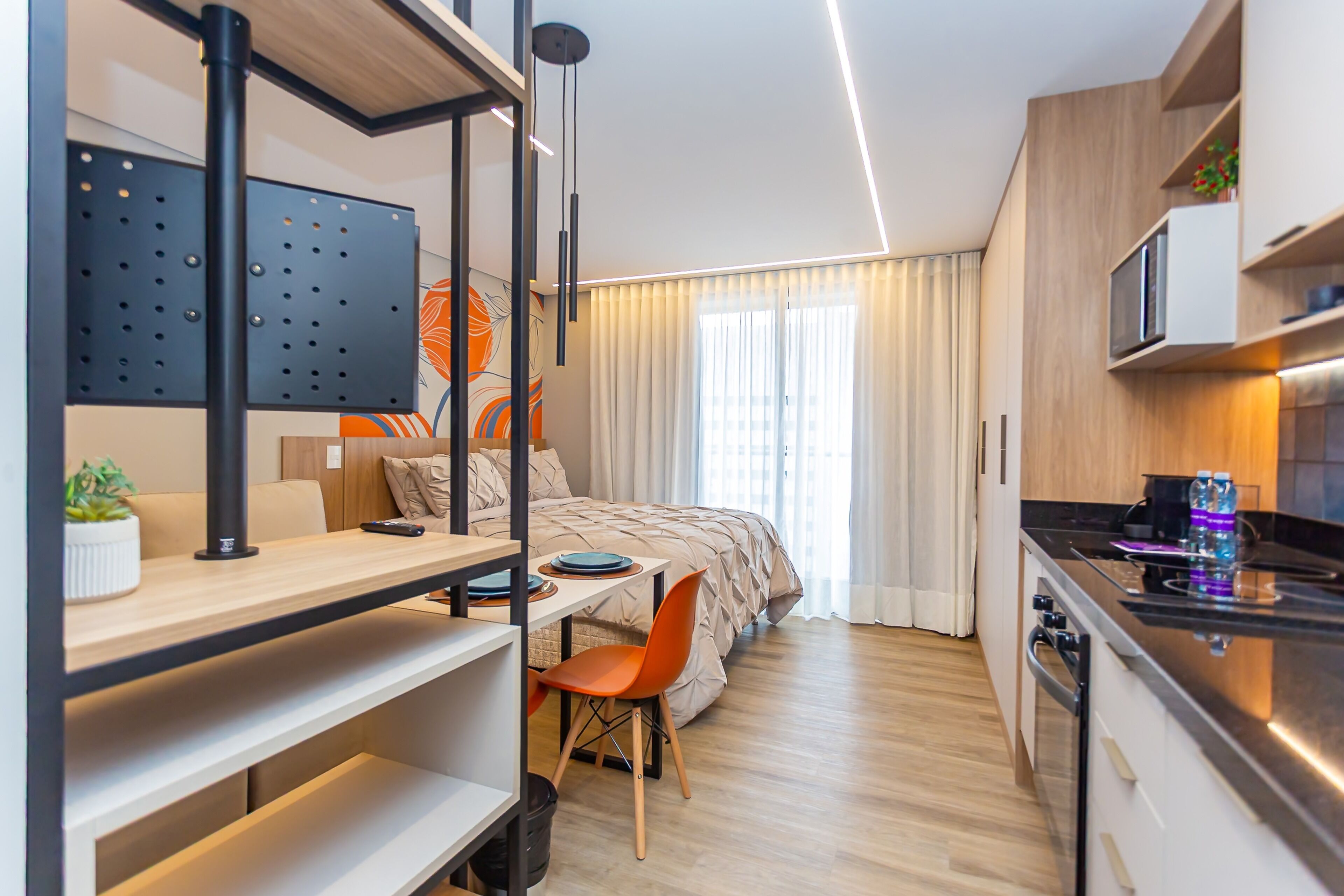 開放式客房 | 手提電腦工作空間、免費 Wi-Fi、床單