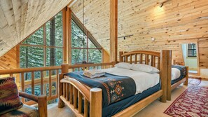 5 bedrooms, desk, iron/ironing board, WiFi