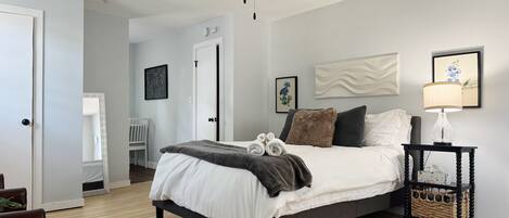 1 bedroom, WiFi, bed sheets