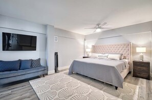 4 bedrooms, free WiFi, bed sheets