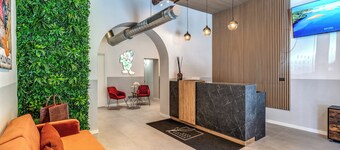 EFFE LUXURY PALACE