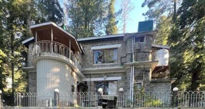 Stunning 4-Bedroom Villa Nathiagali