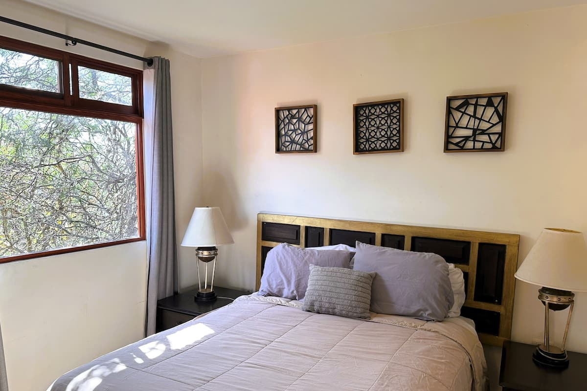 Panoramic Loft, Balcony, Garden View