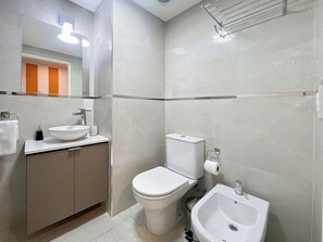 Bathroom - Modern & Cozy Studio San Telmo Historic Center (Buenos Aires)