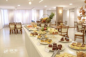 Colazione a buffet inclusa, servita tutte le mattine 