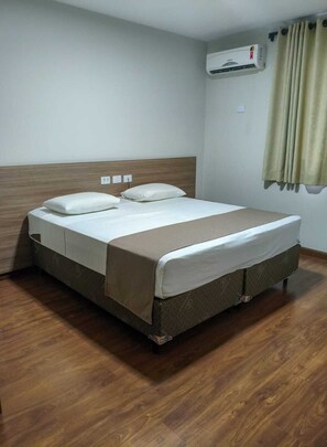 Desk, laptop workspace, free WiFi, bed sheets