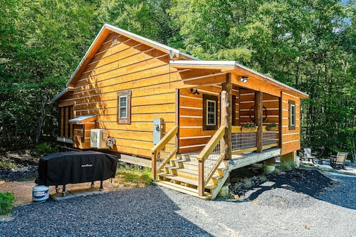 EverGreenGrove-Hemlock2BR/1 BA/Dog Friendly/Hottub