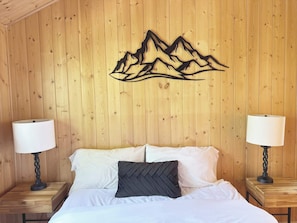 4 bedrooms, iron/ironing board, travel cot, WiFi
