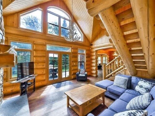 Blue Bear Spa ,private pool & lake access