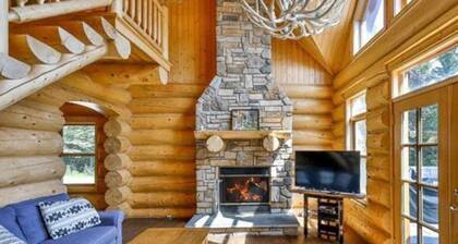 Blue Bear Spa ,private pool & lake access