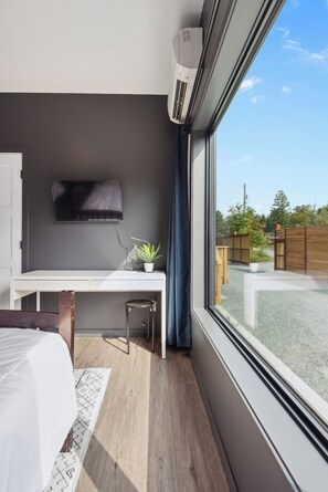 4 habitaciones, escritorio, tabla de planchar con plancha y wifi gratis