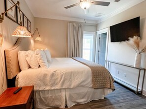 3 室のベッドルーム、WiFi (無料)