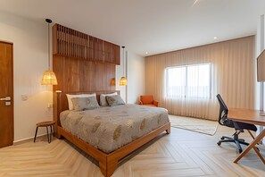 3 bedrooms, iron/ironing board, internet, bed sheets - 3 bedroom/4 bathroom penthouse with rooftop pool (Tulum)