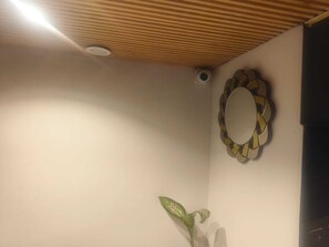 Habitación doble clásica, vista a la ciudad | Escritorio, espacio para trabajar con laptop y wifi gratis