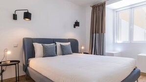 1 chambre, fer et planche à repasser, accès à Internet, literie fournie