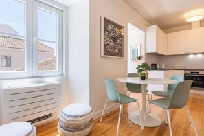 Dining - Apartment T3 65m2, 3 bedroom at Paço de Arco (Oeiras)