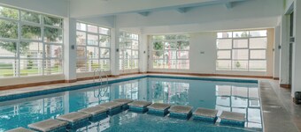 Bright Home With Pool Near Valquirico