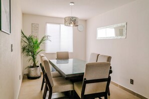 Casa luxo, varanda | Sala de jantar