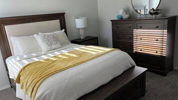 3 Schlafzimmer, Bügeleisen/Bügelbrett, kostenloses WLAN, Bettwäsche