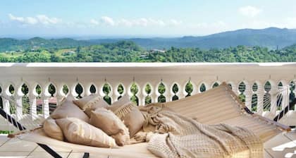 Cottage with Ocean, City and Rainforest Views