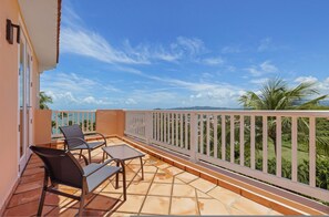 2 bedrooms - Resort Access Infinity Pool Oceanview Otium (Fajardo)