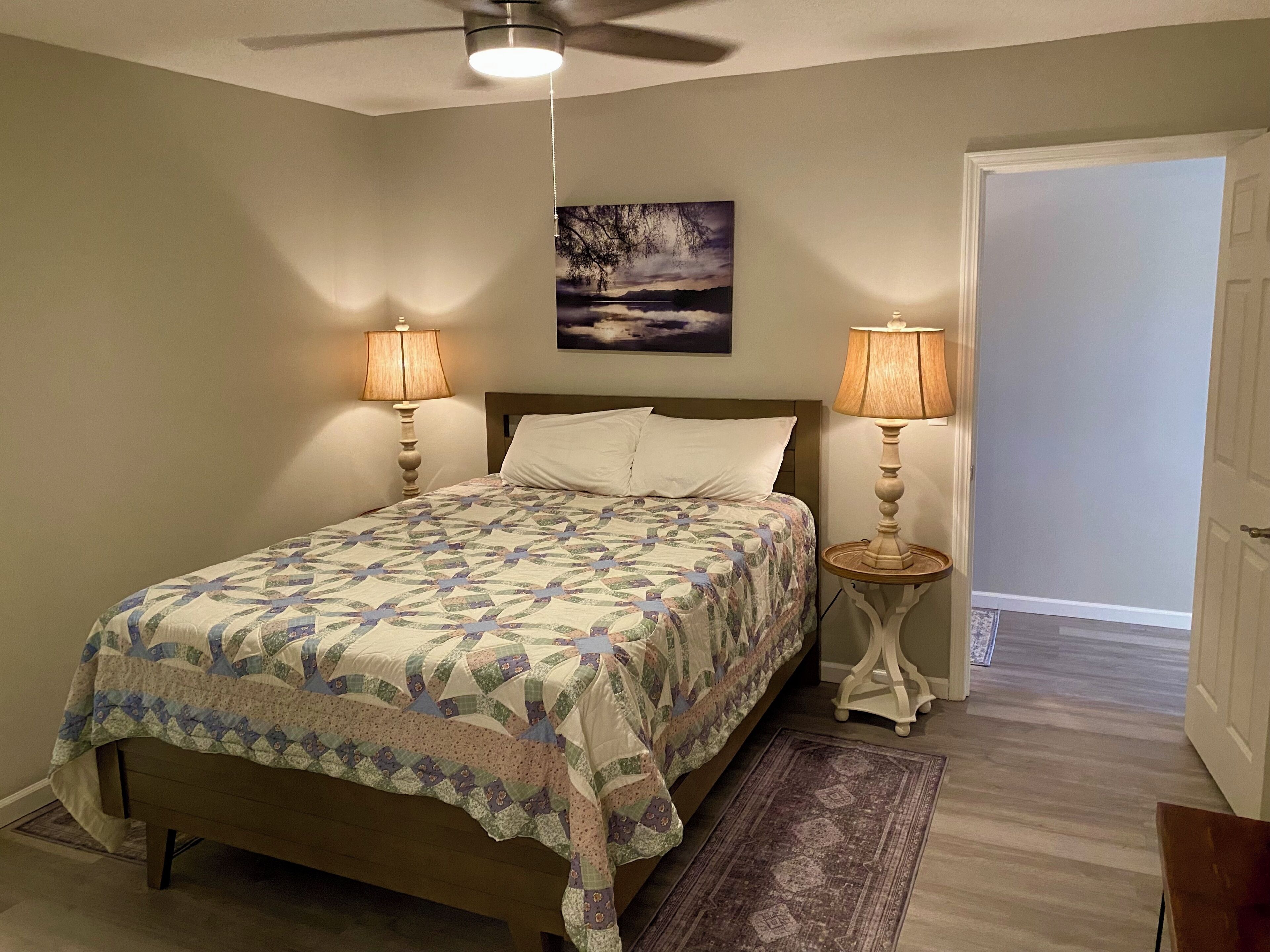 1 chambre, fer et planche à repasser, Wi-Fi, draps fournis