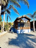 免费 WiFi、床单