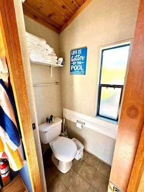 Free toiletries, towels